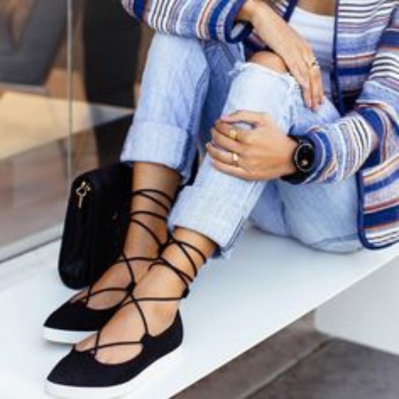 dr scholl's lace up shoes